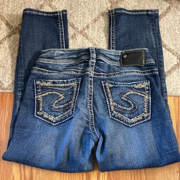 Silver capris - Picture 2 of 2